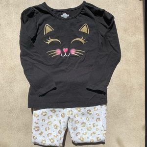 5/$15 Sparkly Cat Tee & Carter's Fleece Leggings